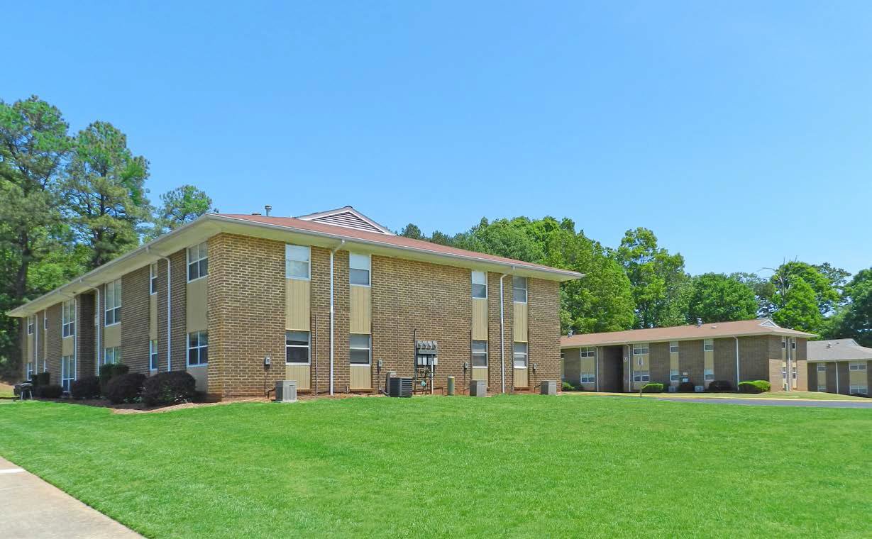 Silver Springs, Hickory